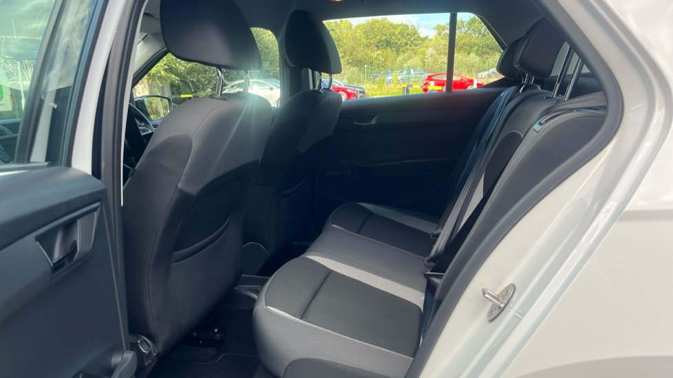 Skoda Fabia 1.0 TSI Colour Edition 5dr Petrol Hatchback - Image 16