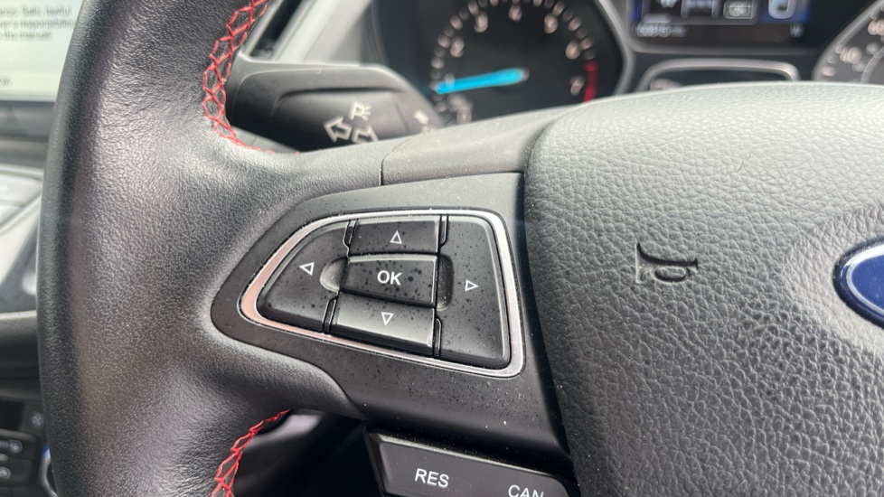 Ford Kuga 1.5 EcoBoost ST-Line 5dr 2WD Petrol Estate - Image 21