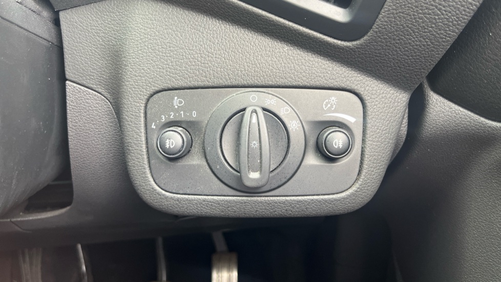 Ford Kuga 1.5 EcoBoost ST-Line 5dr 2WD Petrol Estate - Image 26
