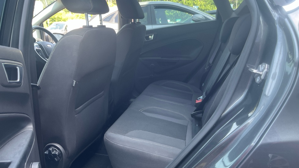 Ford Fiesta 1.0 EcoBoost 125 Titanium 5dr Petrol Hatchback - Image 16