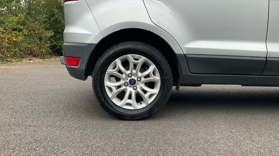 Ford EcoSport 1.0 EcoBoost Zetec 5dr Petrol Hatchback - Image 7