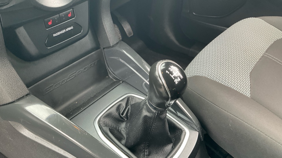 Ford EcoSport 1.0 EcoBoost Zetec 5dr Petrol Hatchback - Image 13