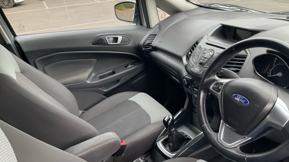 Ford EcoSport 1.0 EcoBoost Zetec 5dr Petrol Hatchback - Image 14