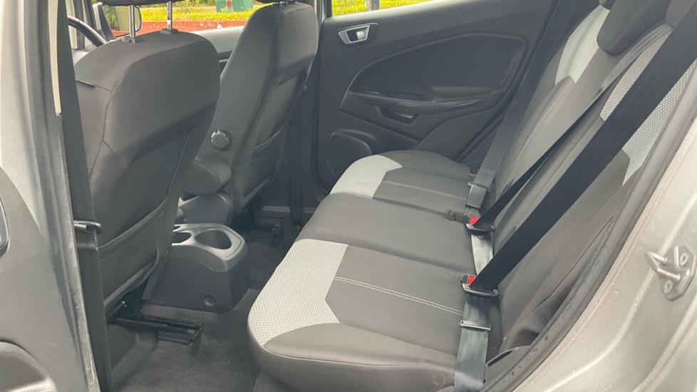 Ford EcoSport 1.0 EcoBoost Zetec 5dr Petrol Hatchback - Image 16