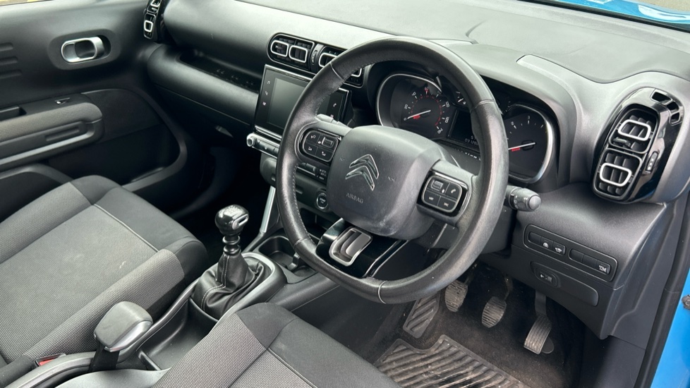 Citroen C3 Aircross 1.2 PureTech 130 Flair 5dr Petrol Hatchback - Image 11