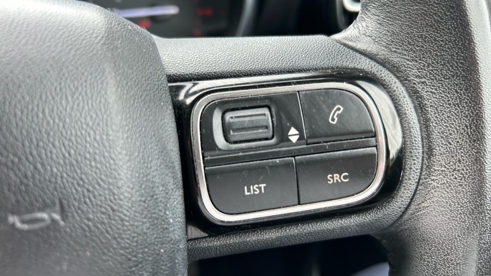 Citroen C3 Aircross 1.2 PureTech 130 Flair 5dr Petrol Hatchback - Image 31