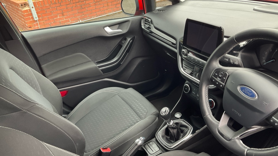 Ford Fiesta 1.0 EcoBoost Zetec 5dr Petrol Hatchback - Image 14