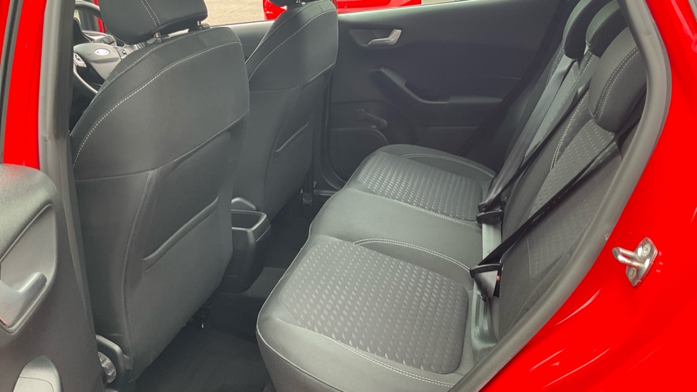 Ford Fiesta 1.0 EcoBoost Zetec 5dr Petrol Hatchback - Image 16