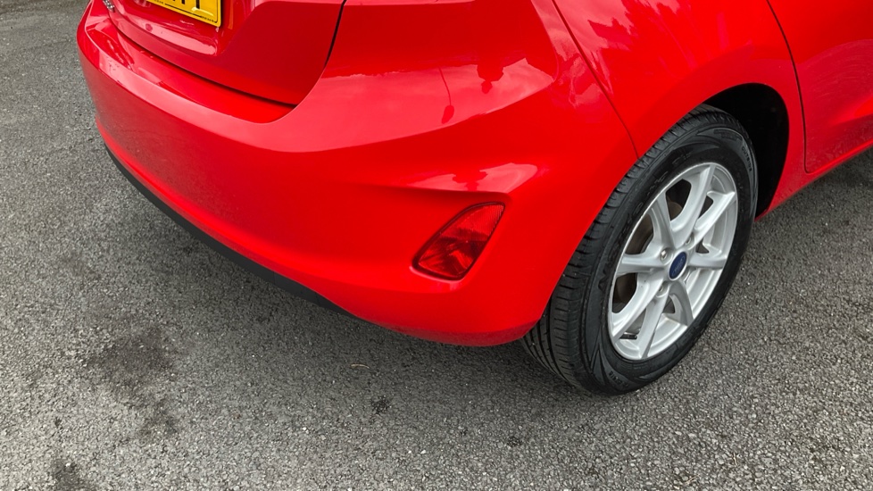 Ford Fiesta 1.0 EcoBoost Zetec 5dr Petrol Hatchback - Image 25