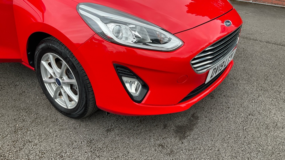 Ford Fiesta 1.0 EcoBoost Zetec 5dr Petrol Hatchback - Image 30
