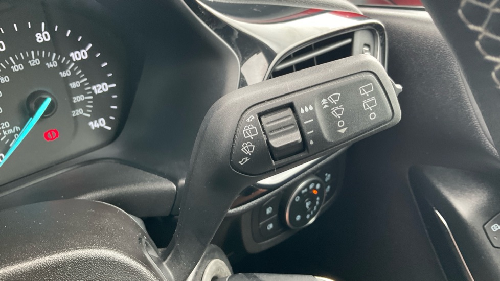 Ford Fiesta 1.0 EcoBoost Zetec 5dr Petrol Hatchback - Image 34