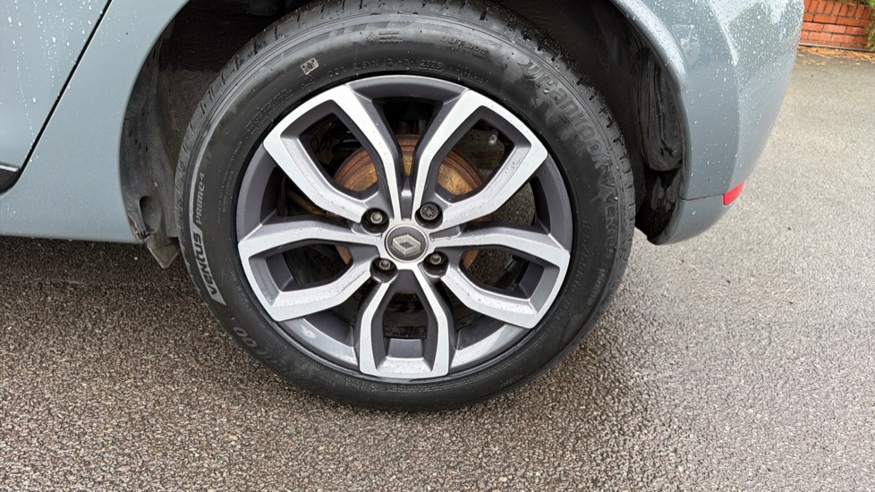 Renault Clio 0.9 TCE 90 Urban Nav 5dr Petrol Hatchback - Image 30