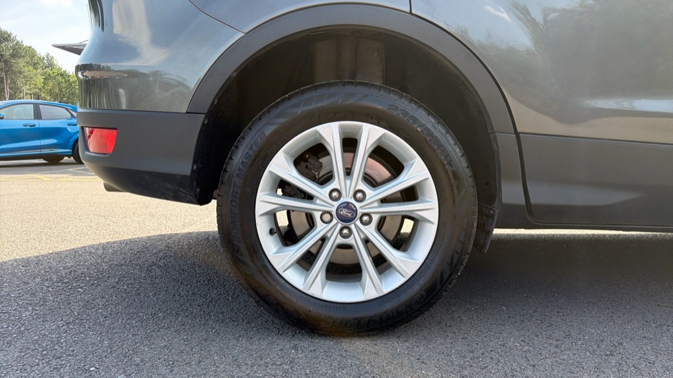 Ford Kuga 2.0 TDCi Titanium 5dr 2WD Diesel Estate - Image 7