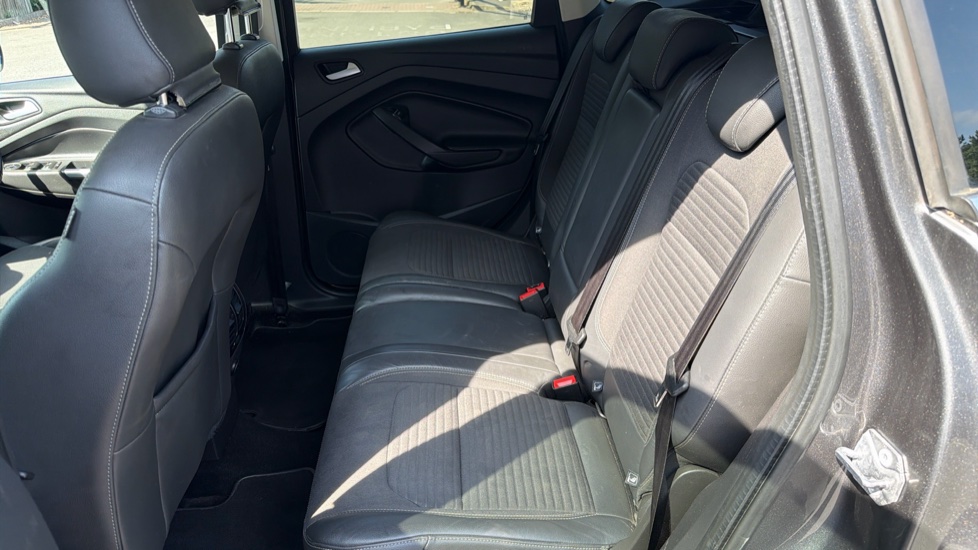 Ford Kuga 2.0 TDCi Titanium 5dr 2WD Diesel Estate - Image 16