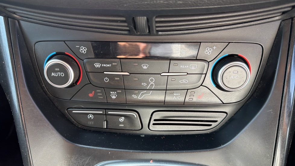 Ford Kuga 2.0 TDCi Titanium 5dr 2WD Diesel Estate - Image 20