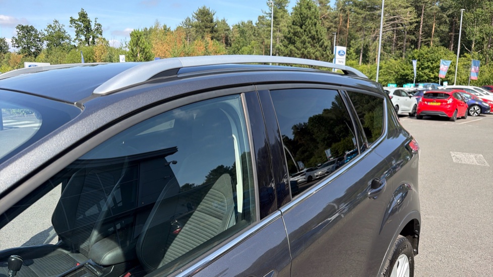 Ford Kuga 2.0 TDCi Titanium 5dr 2WD Diesel Estate - Image 35