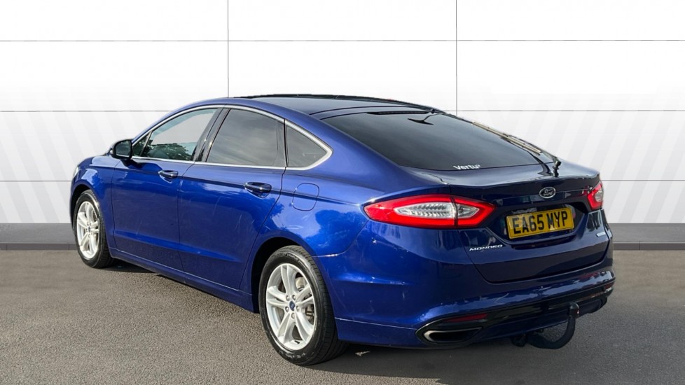 Ford Mondeo 2.0 EcoBoost Titanium 5dr Auto Petrol Hatchback - Image 2