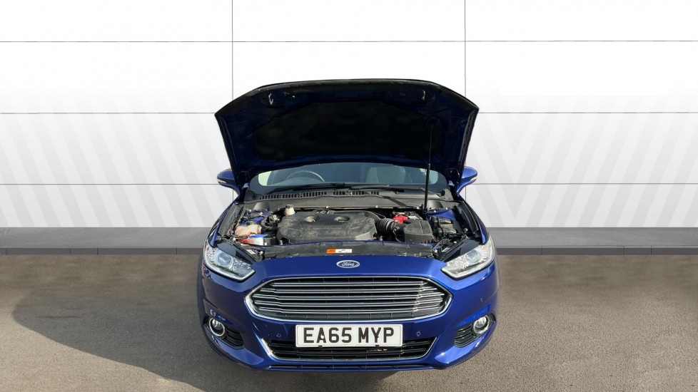 Ford Mondeo 2.0 EcoBoost Titanium 5dr Auto Petrol Hatchback - Image 3