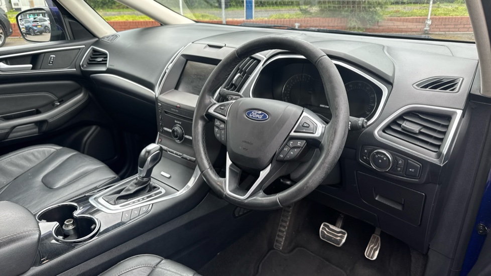 Ford S-MAX 2.0 TDCi 210 Titanium Sport 5dr Powershift Diesel Estate - Image 11