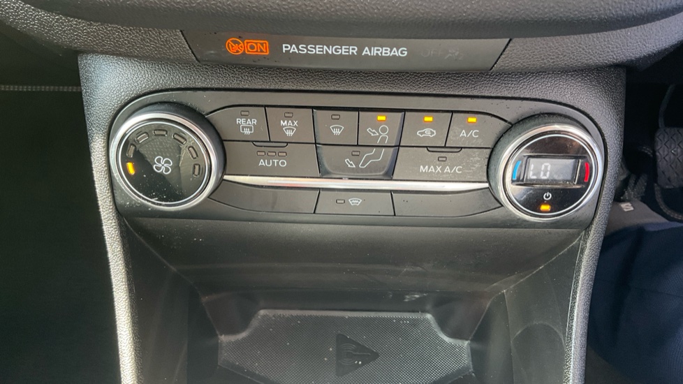 Ford Fiesta 1.0 EcoBoost Titanium 5dr Petrol Hatchback - Image 28