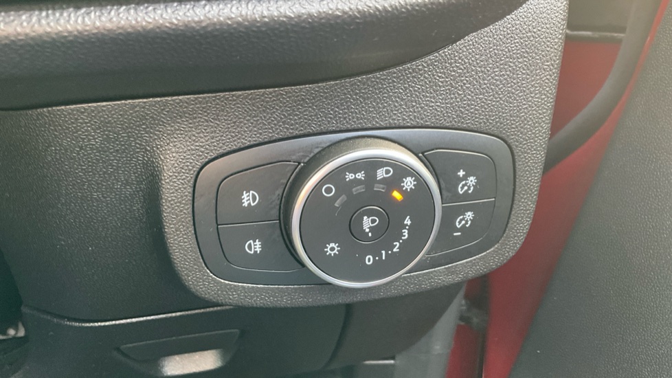 Ford Fiesta 1.0 EcoBoost Titanium 5dr Petrol Hatchback - Image 32