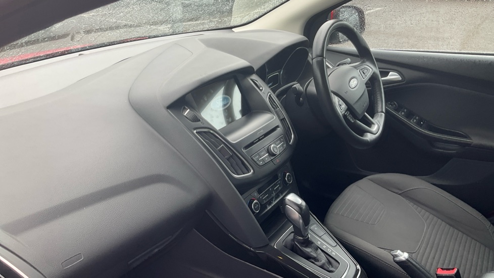 Ford Focus 1.5 EcoBoost Titanium 5dr Auto Petrol Hatchback - Image 9