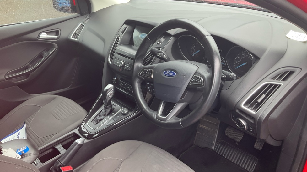 Ford Focus 1.5 EcoBoost Titanium 5dr Auto Petrol Hatchback - Image 11