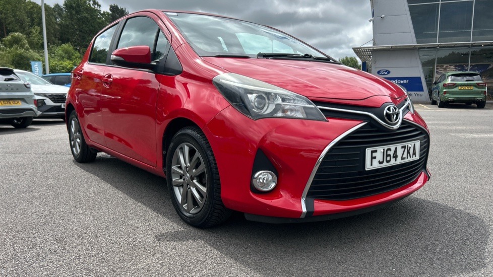 Toyota Yaris 1.0 VVT-i Icon 5dr Petrol Hatchback - Image 31