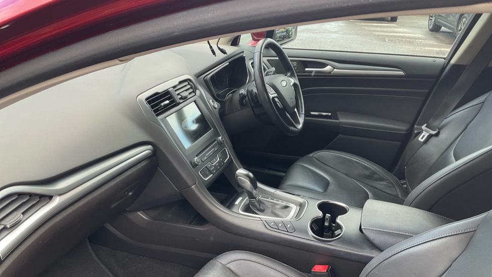 Ford Mondeo 1.5 EcoBoost Titanium 5dr Auto Petrol Estate - Image 9