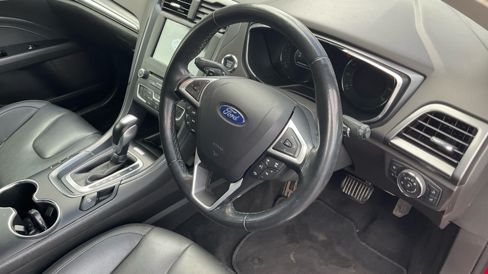 Ford Mondeo 1.5 EcoBoost Titanium 5dr Auto Petrol Estate - Image 11