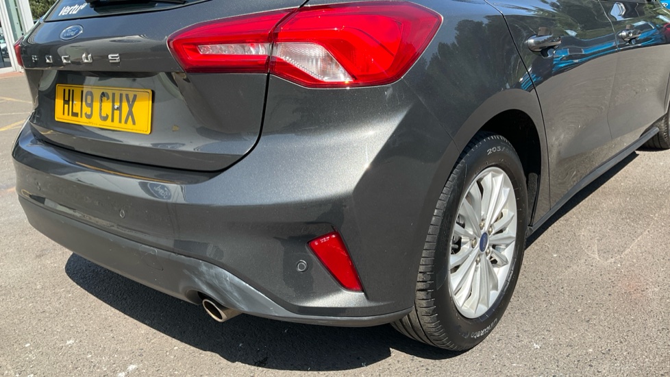 Ford Focus 1.5 EcoBoost 150 Titanium 5dr Petrol Hatchback - Image 23