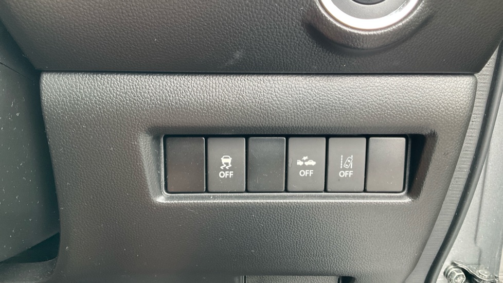 Suzuki Swift 1.0 Boosterjet SZ5 5dr Auto Petrol Hatchback - Image 30