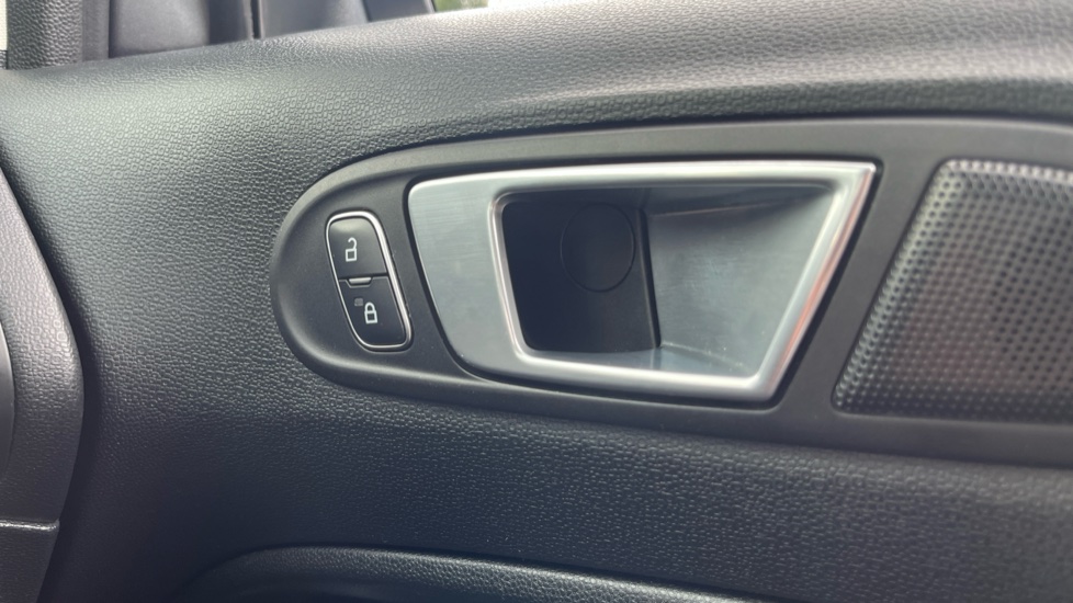 Ford EcoSport 1.0 EcoBoost 125 Titanium 5dr Auto Petrol Hatchback - Image 27