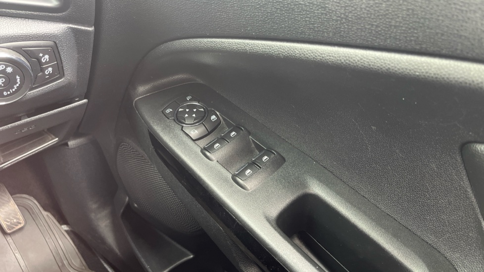 Ford EcoSport 1.0 EcoBoost 125 Titanium 5dr Auto Petrol Hatchback - Image 28