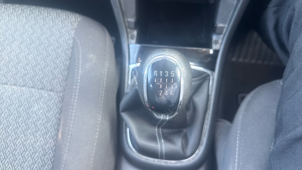 Vauxhall Mokka X 1.4T Active 5dr Petrol Hatchback - Image 31