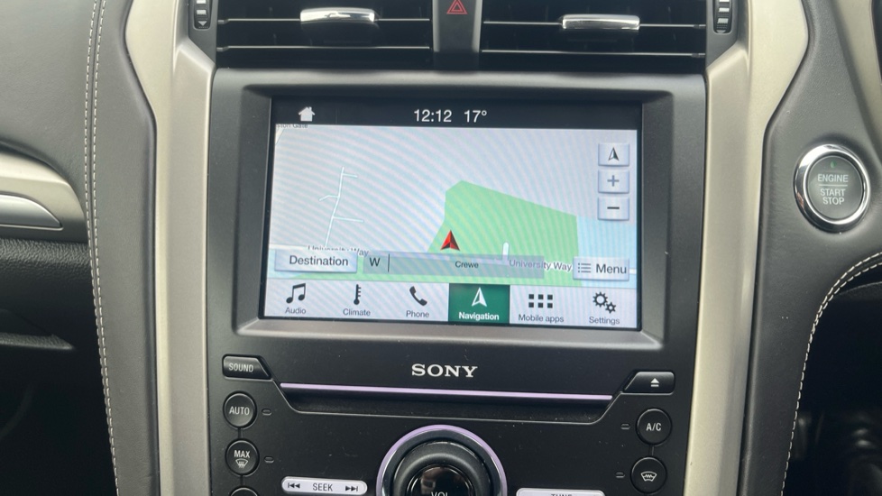 Ford Mondeo 2.0 Hybrid Titanium Edition 4dr Auto Hybrid Saloon - Image 30