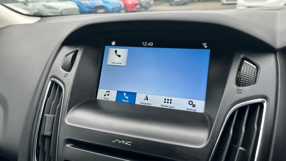 Ford Focus 1.0 EcoBoost Zetec Edition 5dr Petrol Hatchback - Image 27