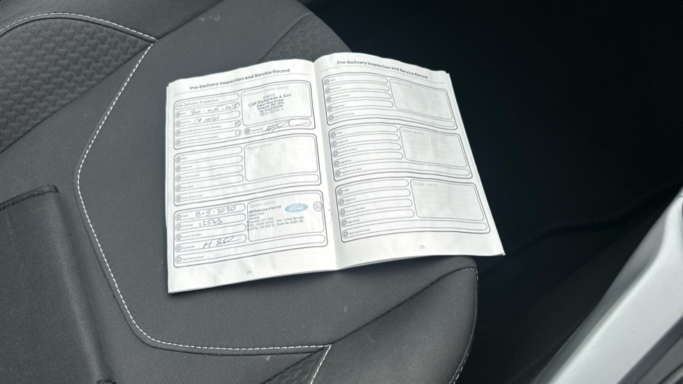 Ford Focus 1.0 EcoBoost Zetec Edition 5dr Petrol Hatchback - Image 34