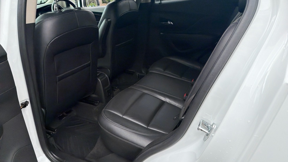 Vauxhall Mokka X 1.4T ecoTEC Elite 5dr Petrol Hatchback - Image 16