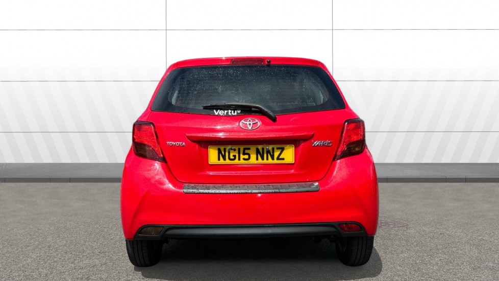 Toyota Yaris 1.33 VVT-i Icon 3dr Petrol Hatchback - Image 6