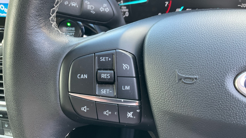 Ford Fiesta 1.0 EcoBoost Titanium 5dr Petrol Hatchback - Image 25