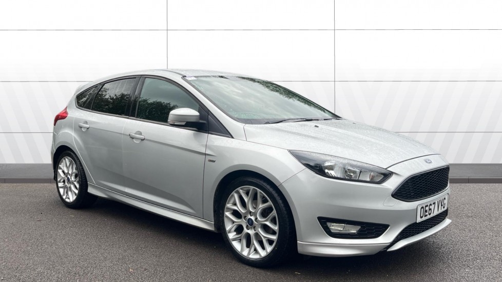 Ford Focus 1.0 EcoBoost 140 ST-Line Navigation 5dr Petrol Hatchback - Image 1