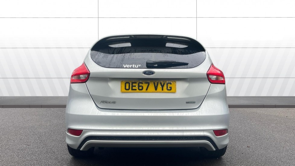 Ford Focus 1.0 EcoBoost 140 ST-Line Navigation 5dr Petrol Hatchback - Image 6