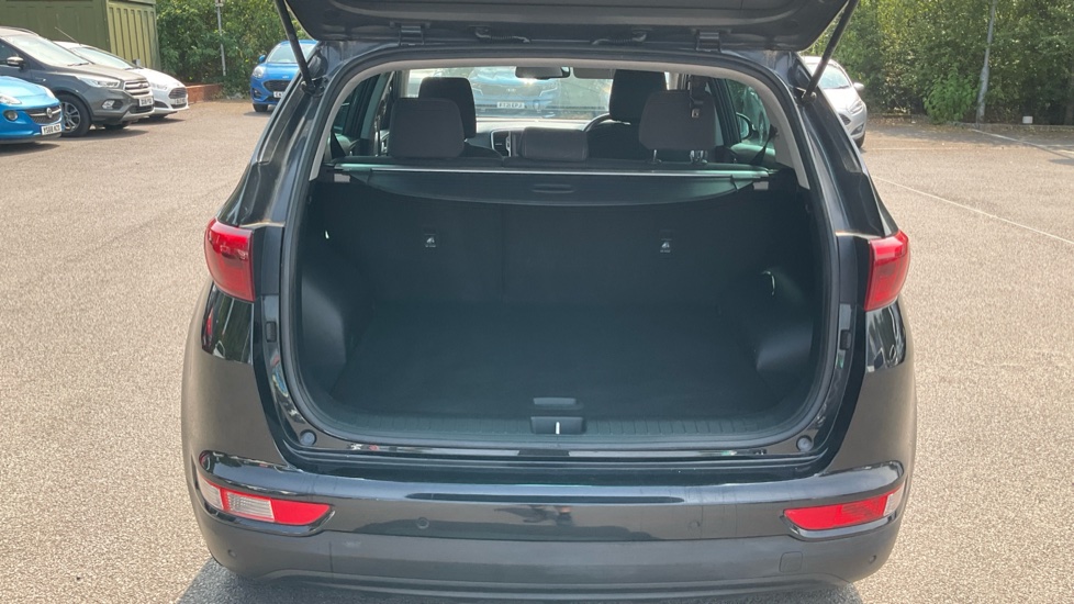 Kia Sportage 1.7 CRDi ISG 2 5dr Diesel Estate - Image 4