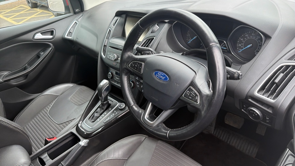 Ford Focus 1.5 TDCi 120 Titanium X 5dr Powershift Diesel Hatchback - Image 11