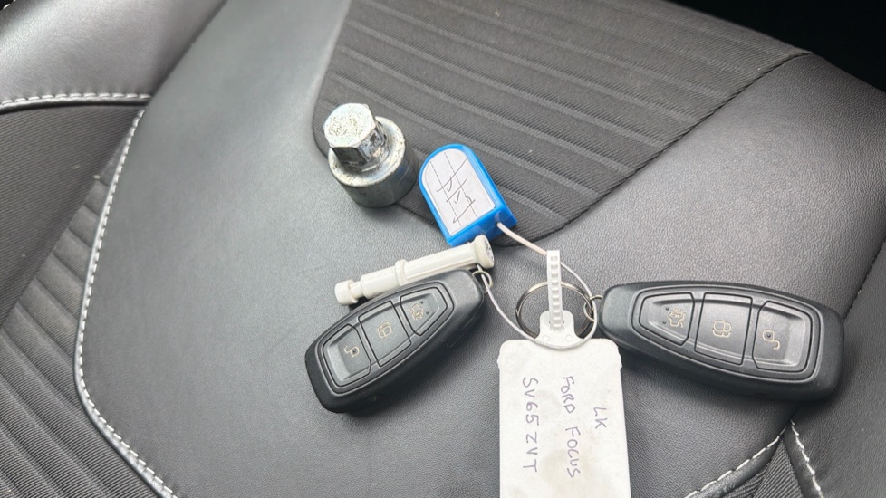 Ford Focus 1.5 TDCi 120 Titanium X 5dr Powershift Diesel Hatchback - Image 19