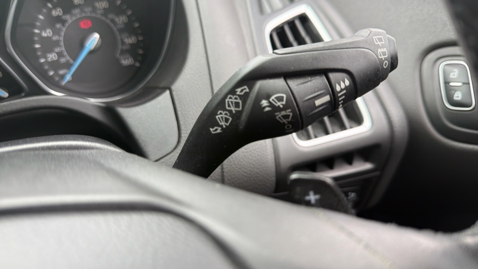 Ford Focus 1.5 TDCi 120 Titanium X 5dr Powershift Diesel Hatchback - Image 31