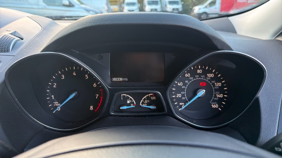 Ford Kuga 1.5 EcoBoost Titanium 5dr 2WD Petrol Estate - Image 18