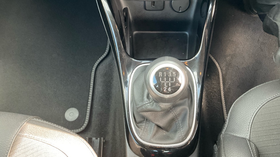 Vauxhall Adam 1.2i Energised 3dr Petrol Hatchback - Image 31