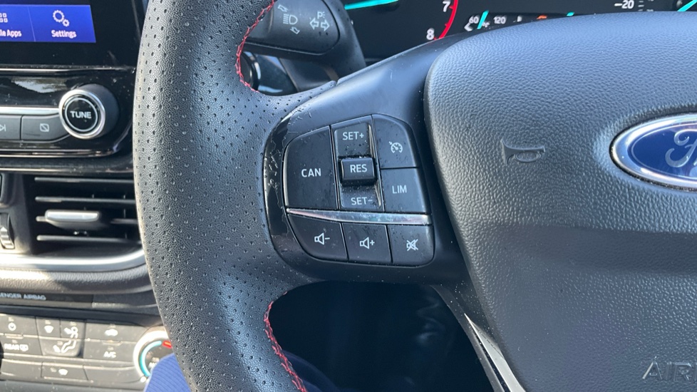 Ford Fiesta 1.0 EcoBoost 100 ST-Line Edition 5dr Petrol Hatchback - Image 31